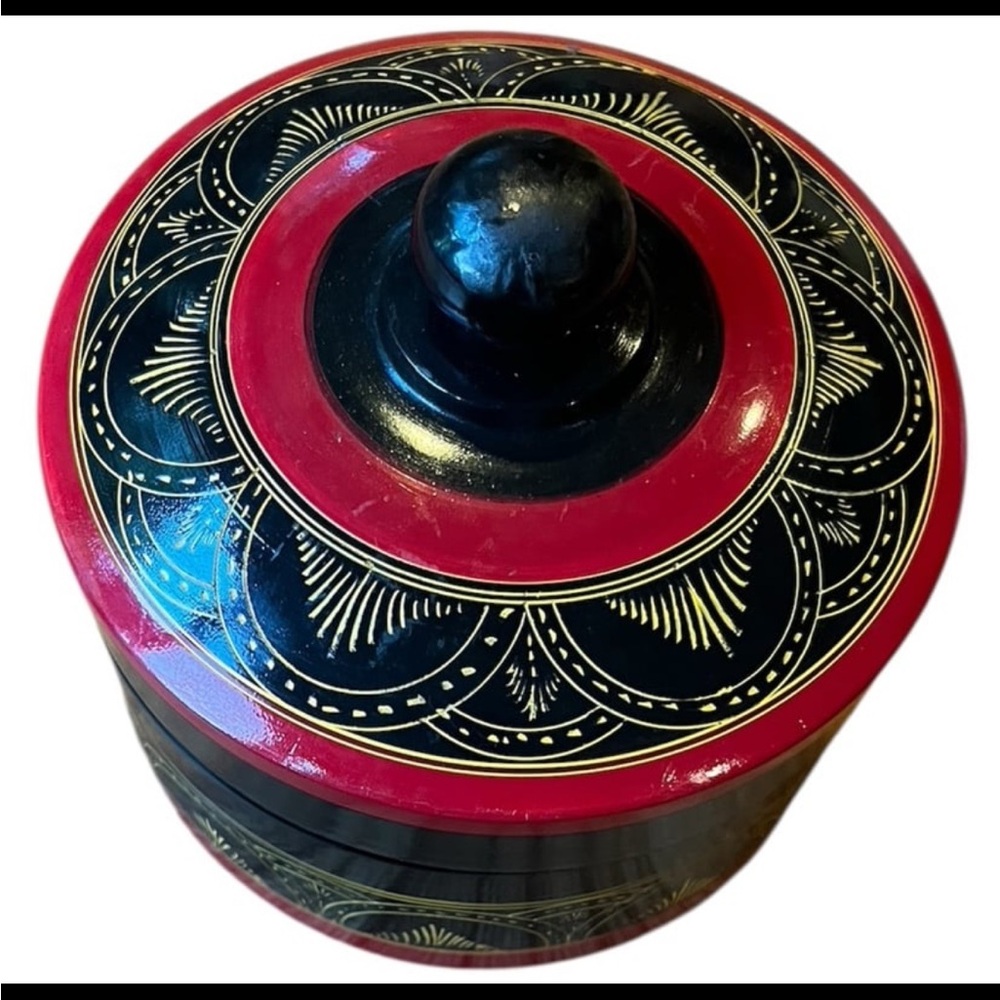 Black and Red Decorative Art trinket or jewelry container